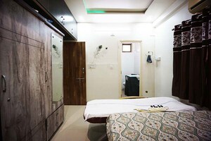 Bedroom in 2 BHK Apartment at Nava Naroda – for Sale