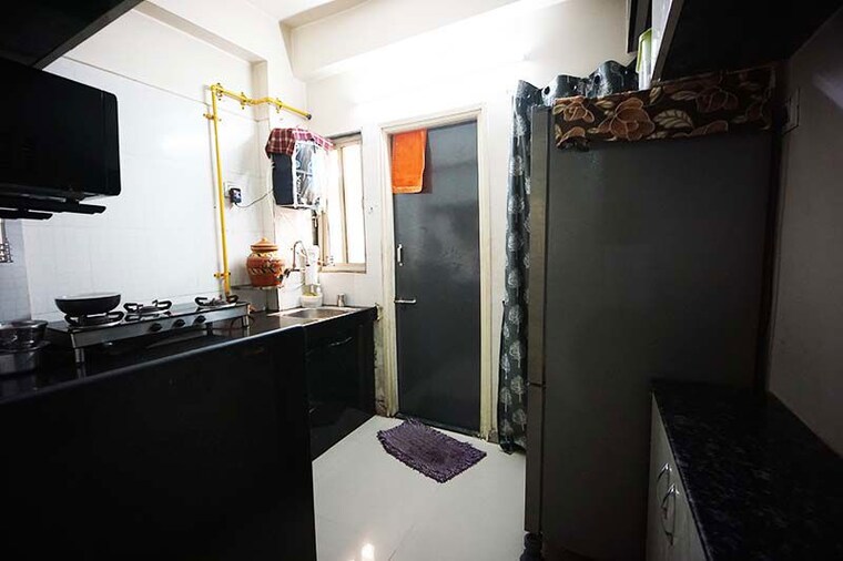 Kitchen, nava naroda 2 Bedroom 110 Sq.Yd. Apartment In Nava Naroda Ahmedabad 10521372
