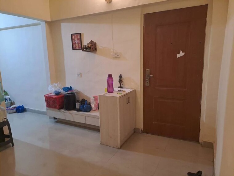 Room, royal-palms-diamond-isle-phase-iii 1 Bedroom 545 Sq.Ft. Apartment In Goregaon East Mumbai 10521382