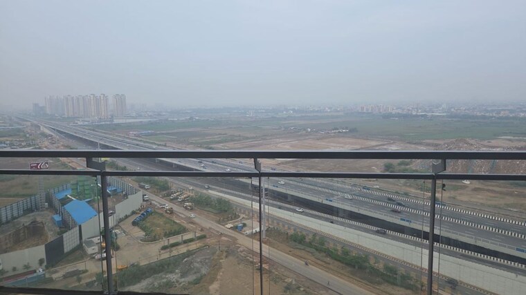 Balcony, emaar-gurgaon-greens 3 Bedroom 1650 Sq.Ft. Apartment In Sector 102 Gurgaon 10521389
