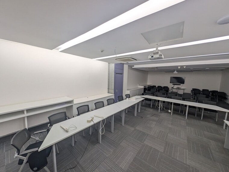 undefined, bussa-industrial-estate-lower-parel Commercial Office Space 1570 Sq.Ft. In Lower Parel Mumbai 10521436
