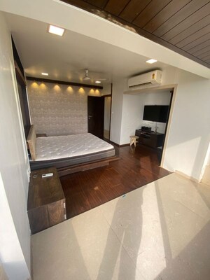 Master Bedroom in 2 BHK Apartment at Versova – for Rent