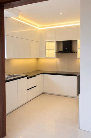 Kitchen in 4 BHK Apartment at UPAVP Everest Enclave, Raebareli Road – for Rent
