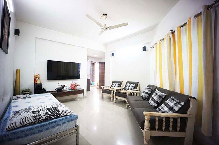 Kitchen, satellite 2 Bedroom 135 Sq.Yd. Penthouse In Satellite Ahmedabad 10521491