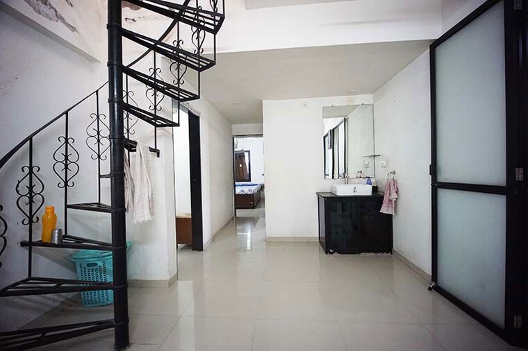 undefined, satellite 2 Bedroom 135 Sq.Yd. Penthouse In Satellite Ahmedabad 10521491