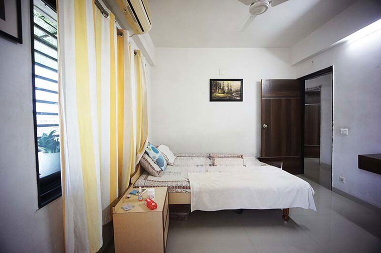 Bedroom, satellite 2 Bedroom 135 Sq.Yd. Penthouse In Satellite Ahmedabad 10521491