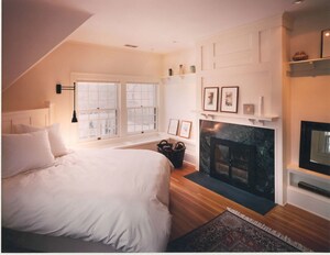 Bedroom in  Pg at Breach Candy – for Rent