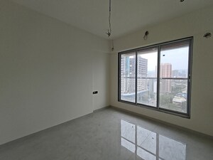 Room in 3 BHK Apartment at Mahavir Sagar CHS Borivali, Borivali West – for Sale