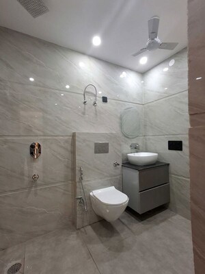 Bathroom in 3 BHK Builder Floor at Sector 21 – for Rent
