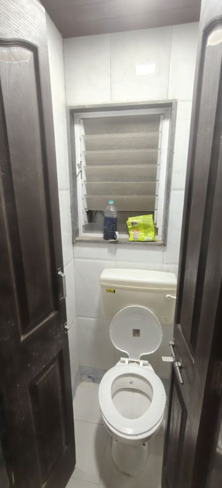 Bathroom, gokhalenagar Studio 200 Sq.Ft. Independent House In Gokhalenagar Pune 10521534