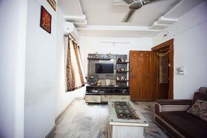 Room in 2 BHK Apartment at Ghatlodia – for Sale