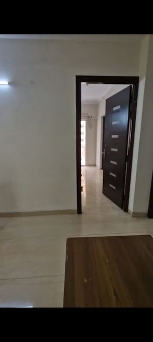 Building Lobby in 2 BHK Independent House at RWA Apartments Sector 30, Sector 30 – for Rent