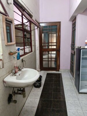 Bathroom in 3 BHK Builder Floor at Naraina – for Rent