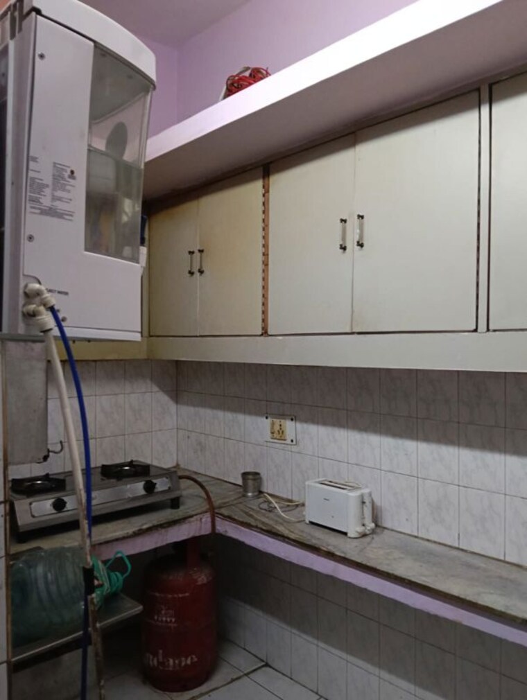 Kitchen, naraina 3 Bedroom 125 Sq.Yd. Builder Floor In Naraina Delhi 10521634