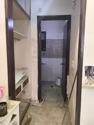 Building Lobby in 3 BHK Builder Floor at Sector 28 – for Sale