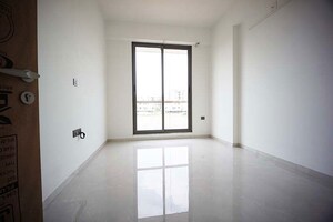 Room in 3 BHK Apartment at Vastral – for Sale