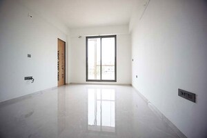 Room in 3 BHK Apartment at Vastral – for Sale