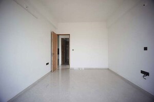 Room in 3 BHK Apartment at Vastral – for Sale