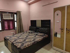 Bedroom in 3 BHK Builder Floor at Sector 21 – for Rent