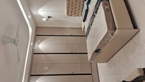 Staircase in 3 BHK Builder Floor at Green Park – for Rent