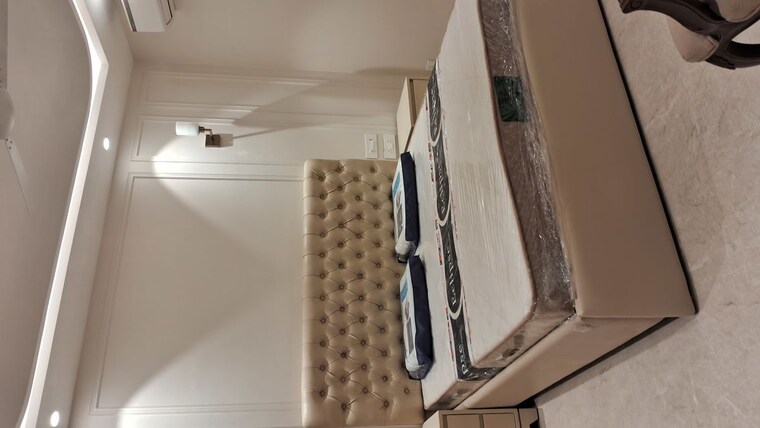 undefined, green park 3 Bedroom 1800 Sq.Ft. Builder Floor In Green Park Delhi 10521756