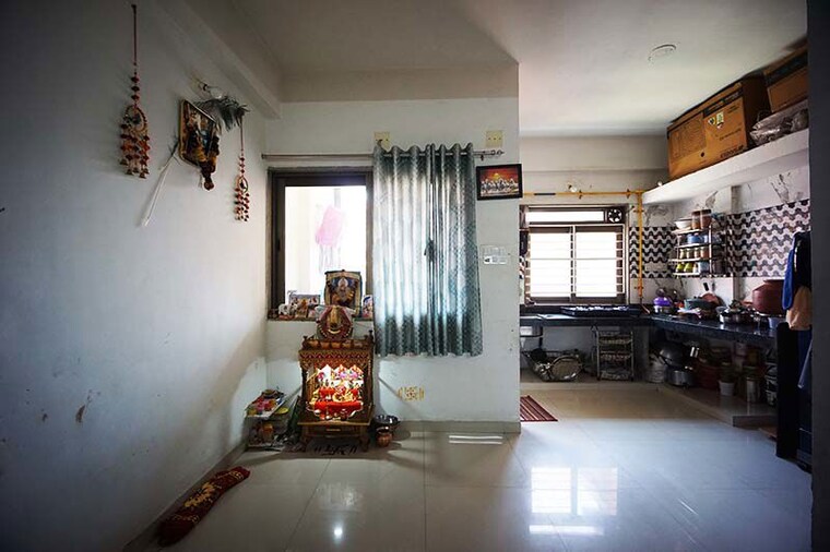 Living Room, new maninagar 2 Bedroom 125 Sq.Yd. Apartment In New Maninagar Ahmedabad 10521754