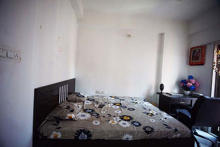 Bedroom, new maninagar 2 Bedroom 125 Sq.Yd. Apartment In New Maninagar Ahmedabad 10521754