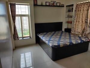 Bedroom in 3 BHK Apartment at Prabhashali Apartment, Erandwane – for Rent