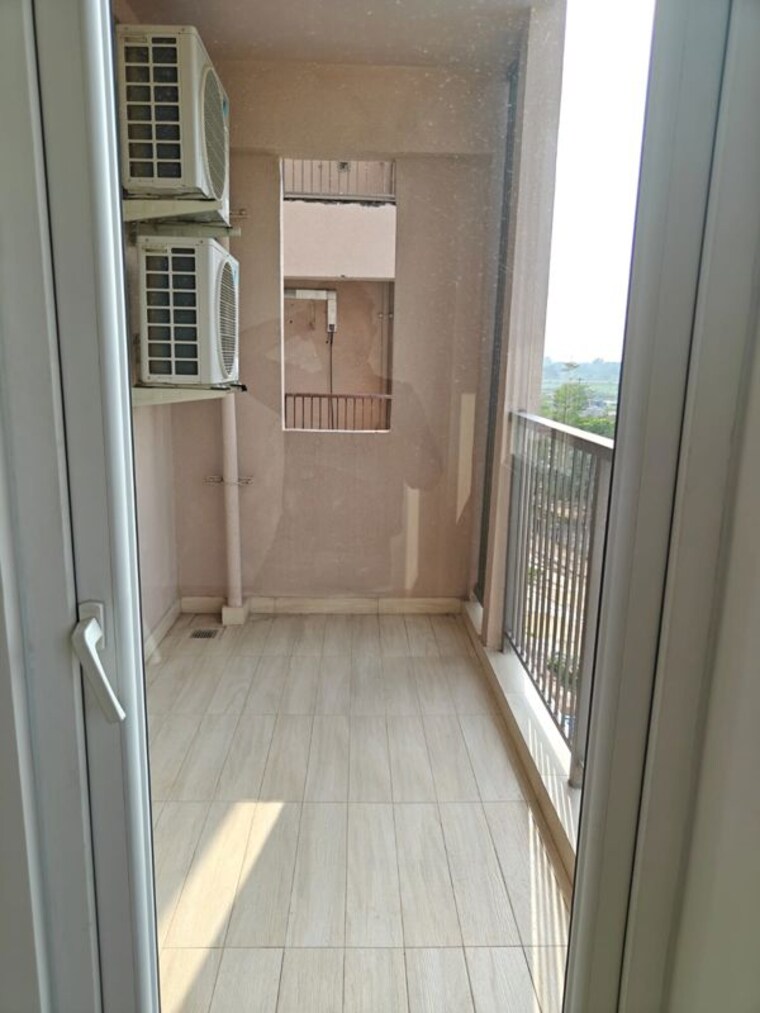 Balcony, dlf-garden-city-independent-floors 3 Bedroom 1620 Sq.Ft. Apartment In Sector 92 Gurgaon 10521764