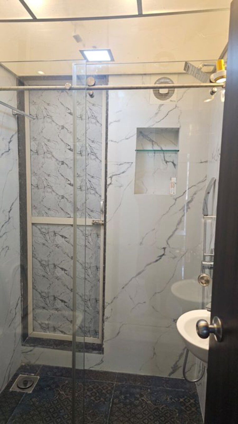 Bathroom, bhagwati-imperia 2 Bedroom 900 Sq.Ft. Apartment In Ulwe Navi Mumbai 10521771