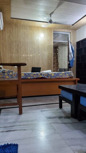 Bedroom in 1 BHK Apartment at Sector 4 Dwarka – for Rent