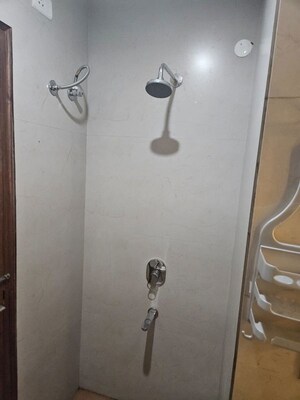 Furnished Amenities in 3 BHK Apartment at Sunshine Enclave, Vip Road – for Rent