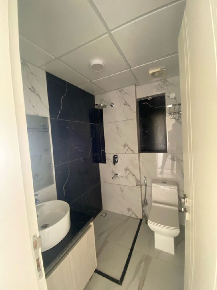 Bathroom, central-park-cerise-suites 2.5 Bedroom 1210 Sq.Ft. Builder Floor In Sohna Sector 33 Gurgaon 10521240