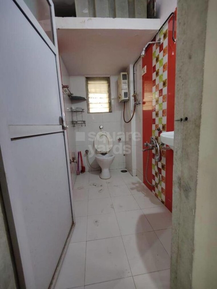 Bathroom, masina-building 2 Bedroom 608 Sq.Ft. Apartment In Mandvi Mumbai 10521836