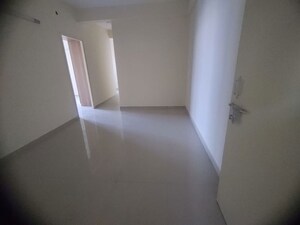 Room in 2 BHK Apartment at Pyramid Midtown, Sector 59 – for Rent