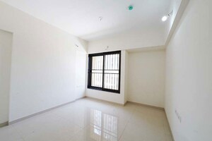 Room in 3 BHK Apartment at Kohinoor Courtyard One, Wakad – for Sale