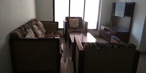 Living Room in  Pg at Owale – for Rent