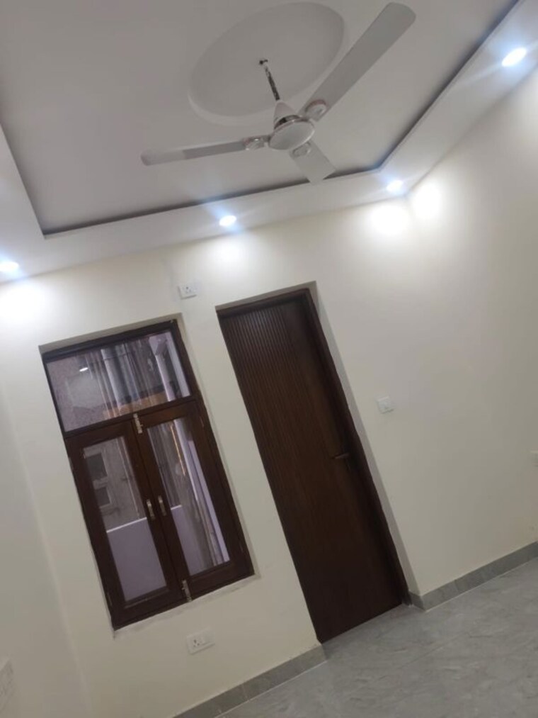 Room, rps-palm-drive 3 Bedroom 125 Sq.Yd. Builder Floor In Sector 88 Faridabad 10521953