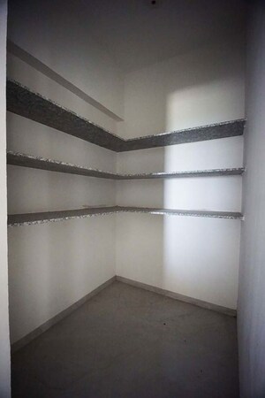 Furnished Amenities in 3 BHK Apartment at Science City – for Sale