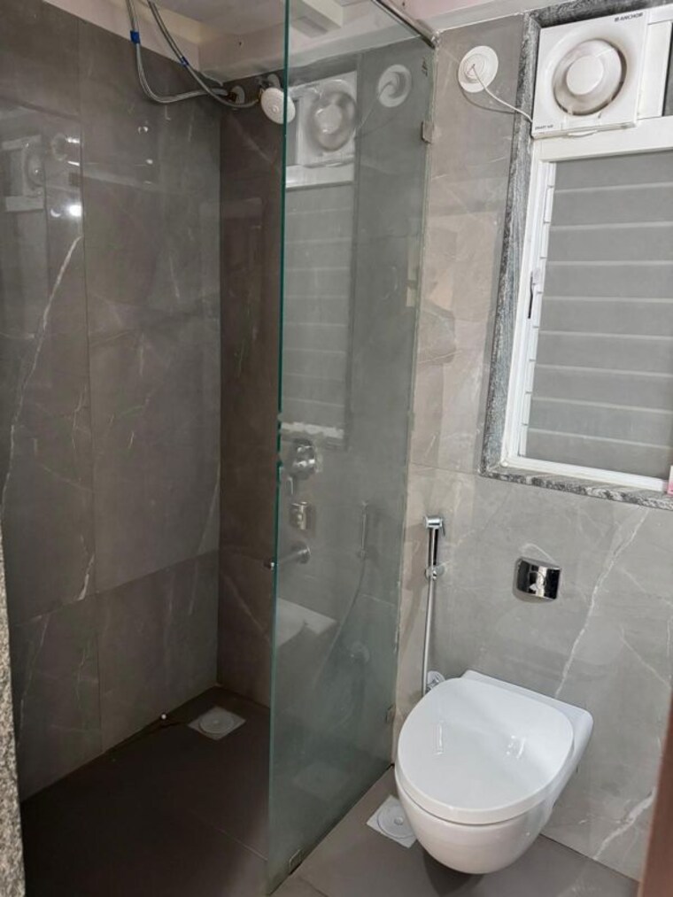 Bathroom, pride-platinum 2.5 Bedroom 1362 Sq.Ft. Apartment In Baner Pune 10521963