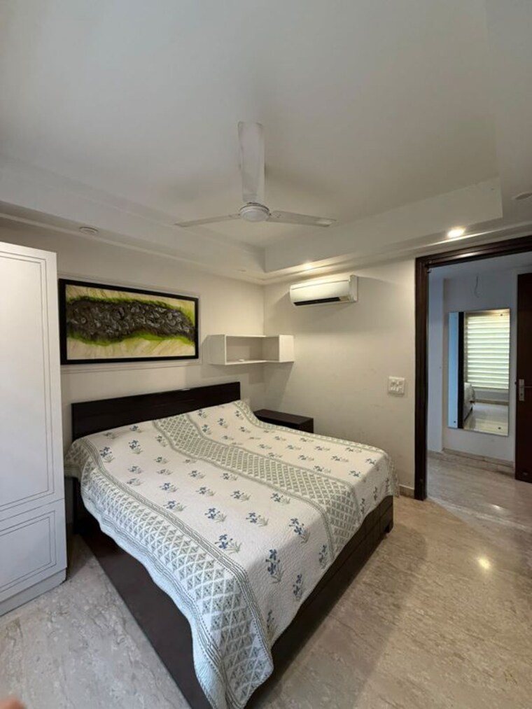Bedroom, greater kailash i 4 Bedroom 2700 Sq.Ft. Apartment In Greater Kailash I Delhi 10521995