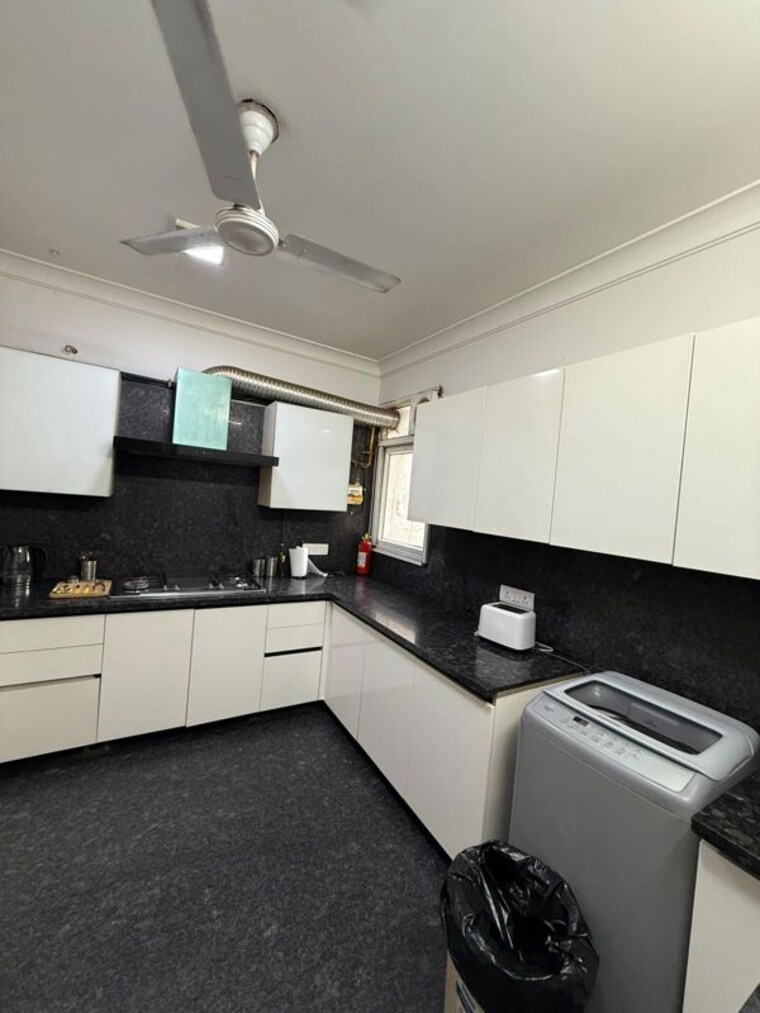 Team Area, greater kailash i 4 Bedroom 2700 Sq.Ft. Apartment In Greater Kailash I Delhi 10521995