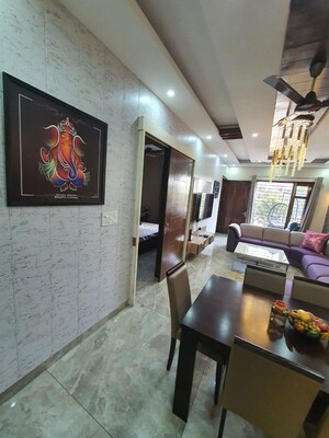 Team Area in 2.5 BHK Builder Floor at Sector 77 – for Sale