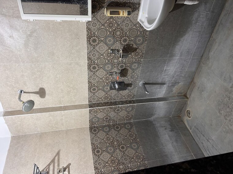 Bathroom, secunderabad 3 Bedroom 1700 Sq.Ft. Apartment In Secunderabad Hyderabad 10522017