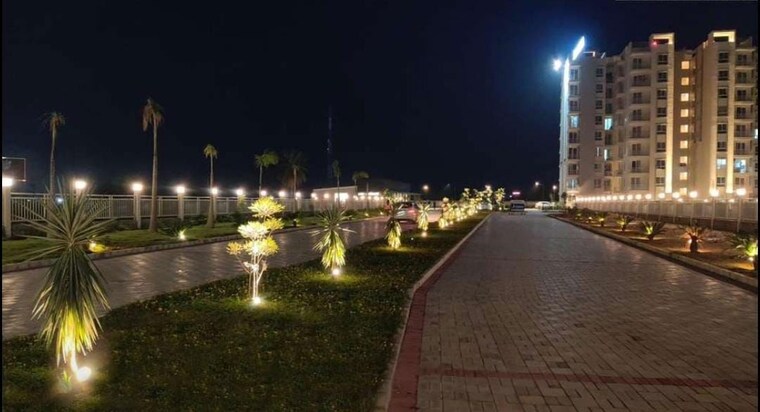 Garden, ambala highway 2 Bedroom 900 Sq.Ft. Apartment In Ambala Highway Zirakpur 10522035