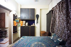 Bedroom in 2 BHK Apartment at Jivraj Park – for Sale