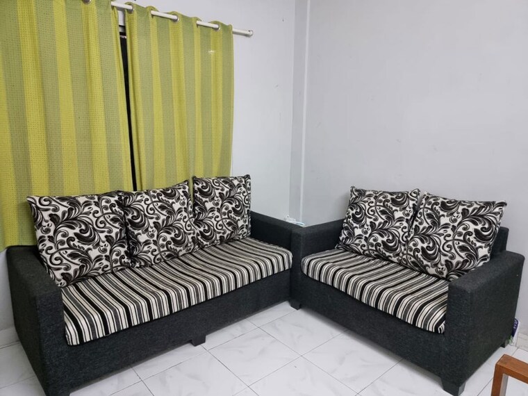 Living Room, gopinath-nagar-chs 1 Bedroom 545 Sq.Ft. Apartment In Kothrud Pune 10521928