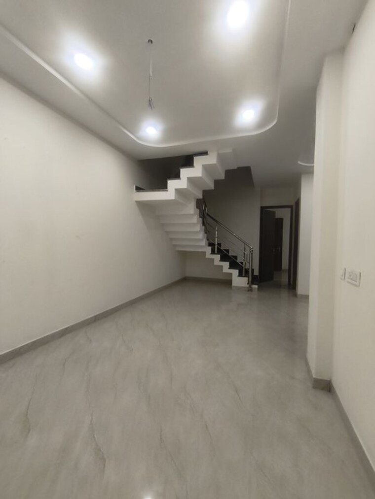 Room, vision-homes-ghazipur 4 Bedroom 116 Sq.Ft. Villa In Ghazipur Zirakpur 10522070