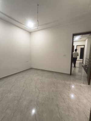 Room in 4 BHK Villa at Vision Homes Ghazipur, Ghazipur – for Sale
