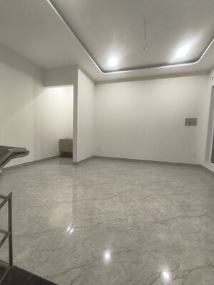 Room in 4 BHK Villa at Vision Homes Ghazipur, Ghazipur – for Sale